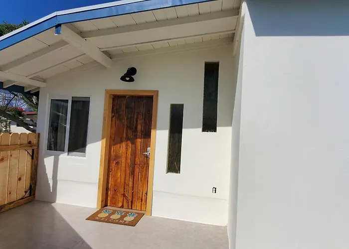 Casa Colibri - Beach Living At Its Best